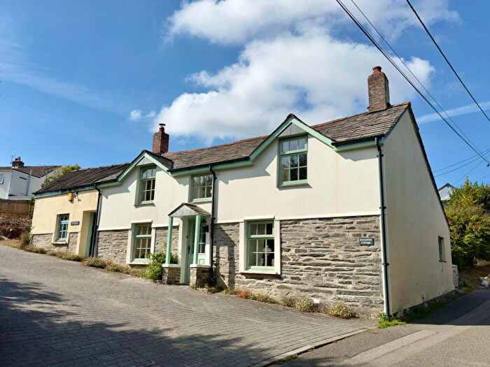 3 Bedroom Detached House For Sale In Egloshayle, Wadebridge, PL27