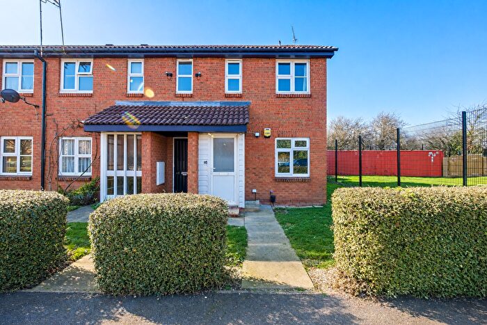 1 Bedroom Flat To Rent In Clarkes Drive, Uxbridge, UB8