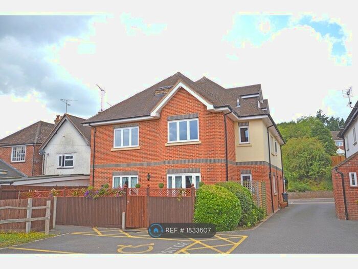 2 Bedroom Flat To Rent In The Old Bakery, Churt, Farnham, GU10