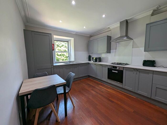 2 Bedroom Flat To Rent In Eildon Street, Edinburgh, EH3