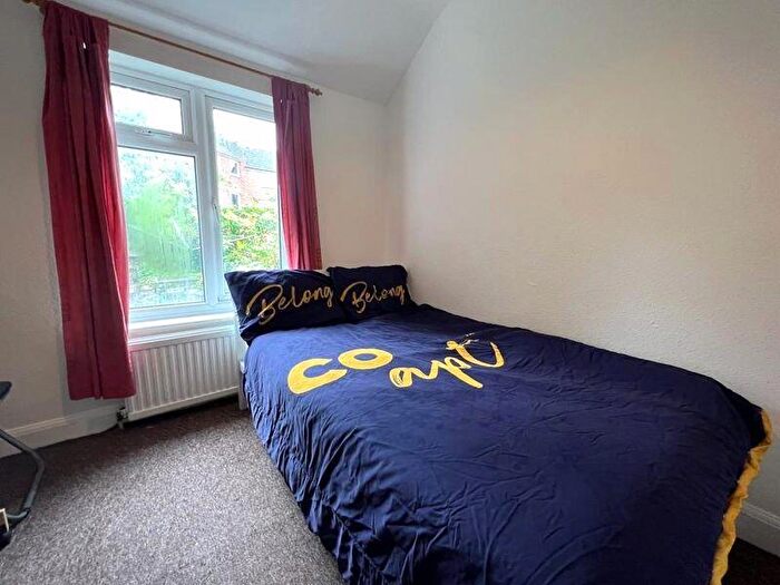 1 Bedroom Terraced House To Rent In Coombe Road, Brighton, BN2