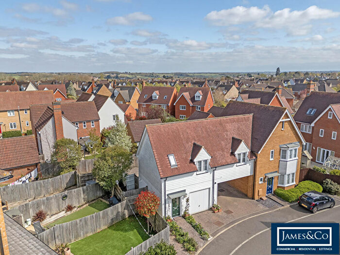 1 Bedroom Link Detached House For Sale In Almond Road, Dunmow, CM6