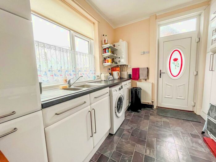4 Bedroom Detached House For Sale In Fallowfield Terrace, South Hetton