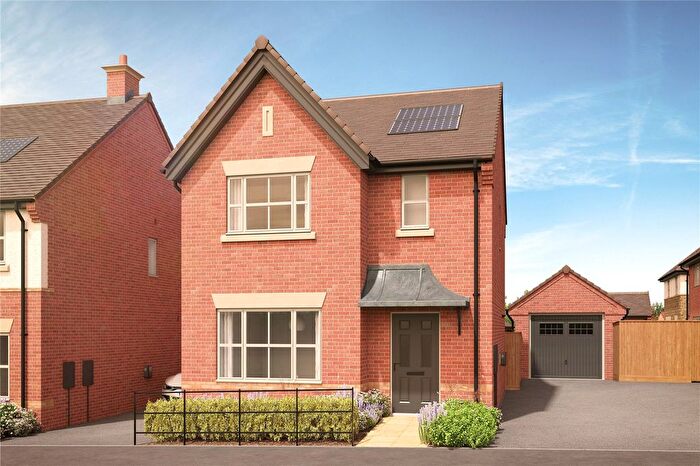 3 Bedroom Detached House For Sale In Maplewood Park, Monterey Gardens, Basingstoke, RG23