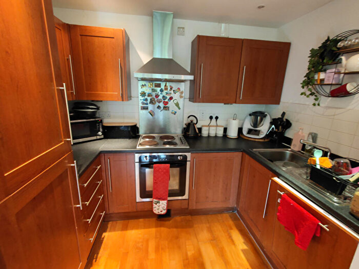 2 Bedroom Apartment To Rent In The Zenith Building, LE1