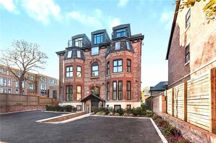 2 Bedroom Apartment To Rent In Palatine Road, Didsbury, Manchester, Greater Manchester, M20