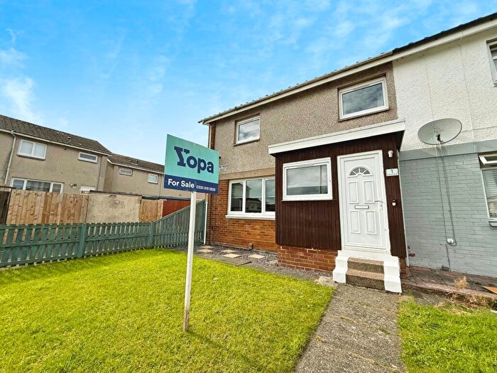 3 Bedroom End Of Terrace House For Sale In Jedburgh Street, Glasgow, G72