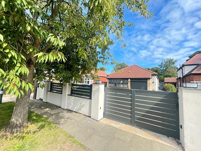 4 Bedroom Detached Bungalow For Sale In Central Avenue, South Shields, NE34