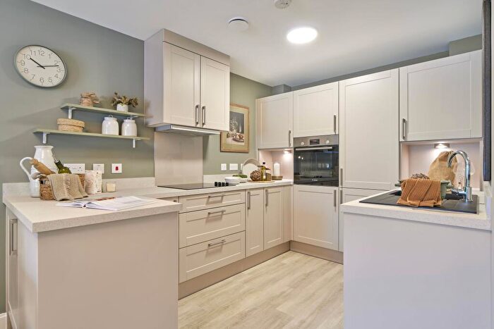 2 Bedroom Retirement Property To Rent In Water Lane, Angmering, West Sussex, BN16