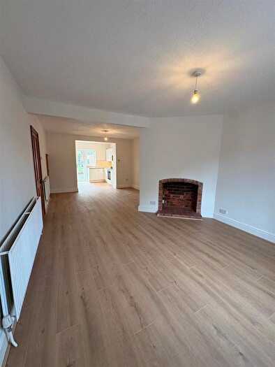 3 Bedroom Property To Rent In Ivydene Terrace, Broughton, Kettering, NN14