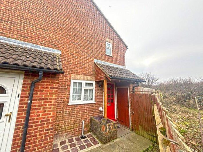 1 Bedroom End Of Terrace House To Rent In Charlotte Close, Walderslade, ME5