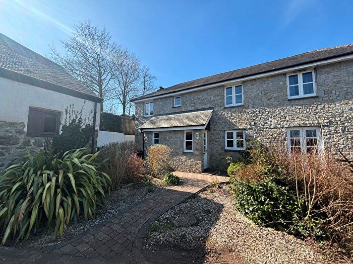 2 Bedroom Property To Rent In Mill Cottages, Newquay, TR8