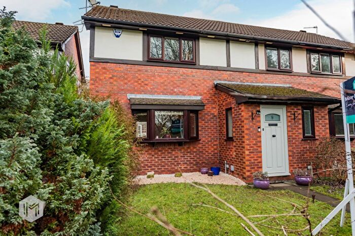 2 Bedroom Semi-Detached House For Sale In Willowmoss Close, Worsley, M28