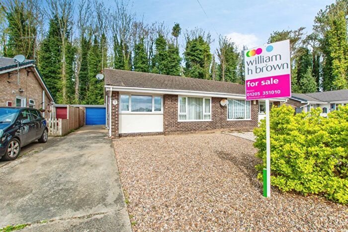 2 Bedroom Semi Detached Bungalow For Sale In Oak Crescent, Boston, PE21