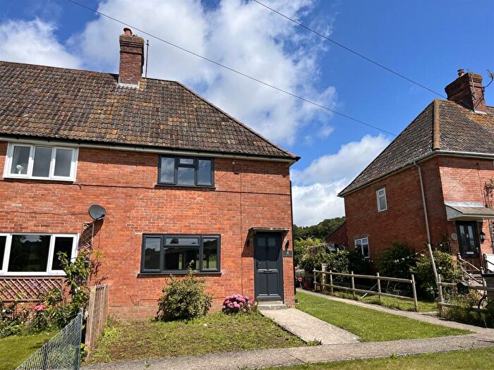 3 Bedroom Semi-Detached House To Rent In Hardington Moor, Yeovil, BA22