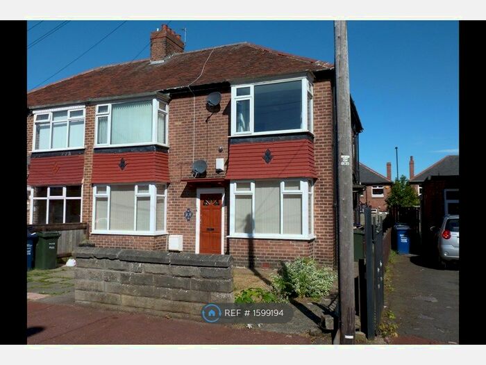 2 Bedroom Flat To Rent In Fenham, Tyne And Wear, NE5