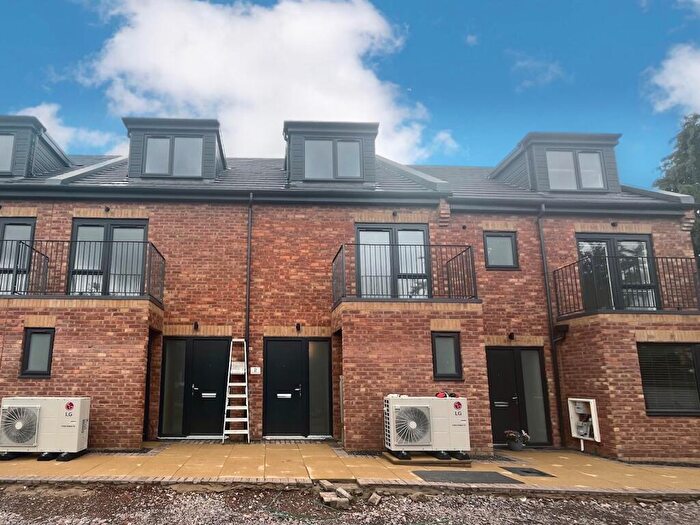 3 Bedroom Terraced House To Rent In Florence Corner, Mangotsfield, Bristol, BS16