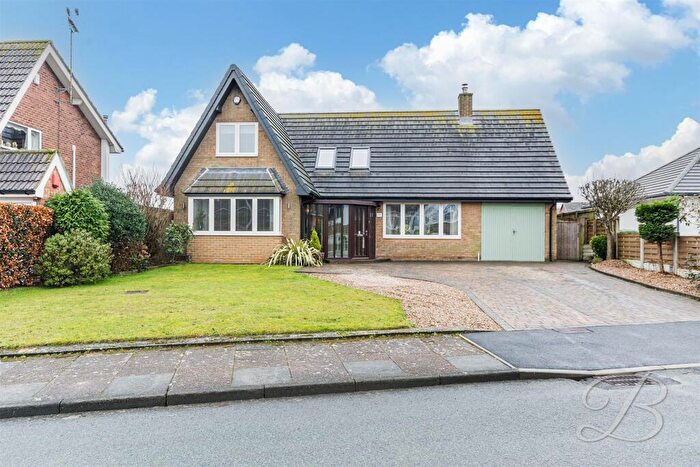 3 Bedroom Detached House For Sale In Dorchester Drive, Mansfield, NG18