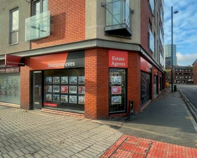 1 Bedroom Flat To Rent In Alan Hocken Way, London, E15