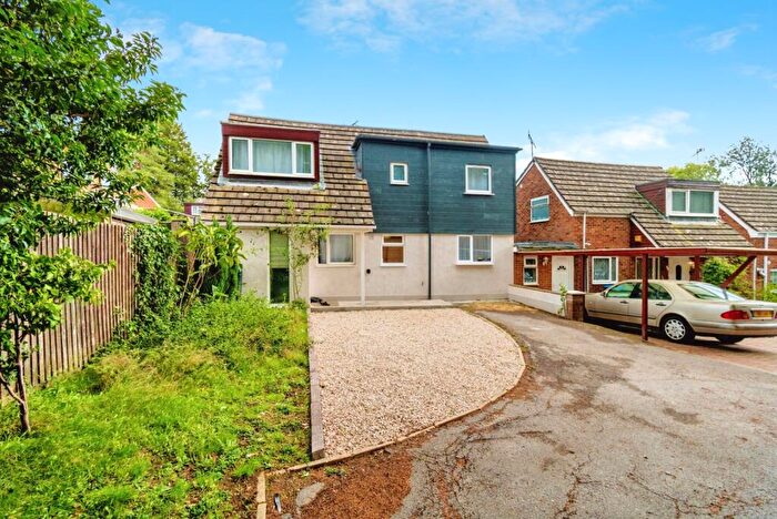 5 Bedroom Detached House For Sale In Turnstone Gardens, Southampton, Hampshire, SO16