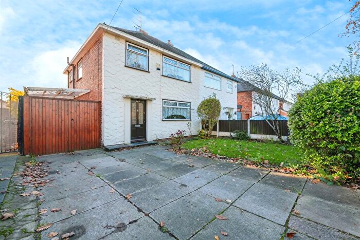 3 Bedroom Semi Detached House For Sale In Heygarth Road, Wirral, CH62