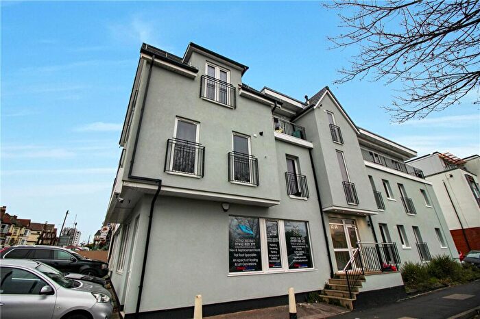 2 Bedroom Apartment To Rent In Southchurch Avenue, Southend-on-Sea, Essex, SS1