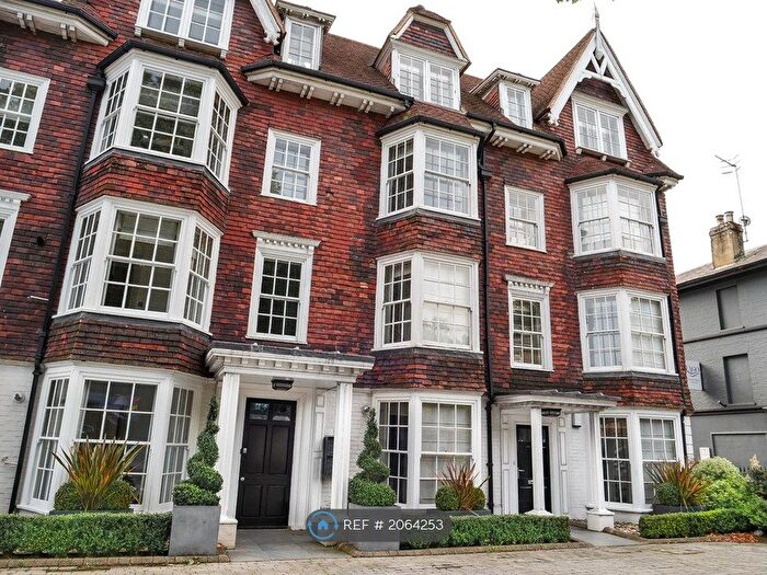 2 Bedroom Flat To Rent In London Road, Tunbridge Wells, TN1