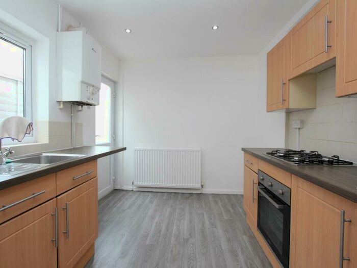 3 Bedroom House To Rent In Castle Street, Barry, Vale Of Glamorgan, CF62