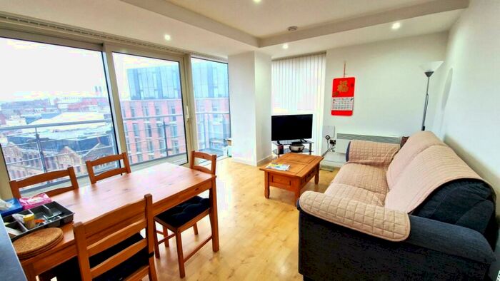 2 Bedroom House To Rent In Albion Street, Leeds, LS2