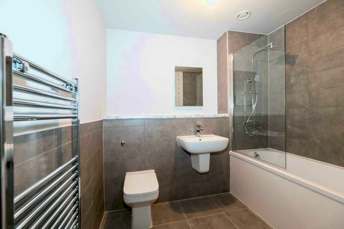 1 Bedroom Apartment To Rent In One Baltic Square Grafton Street, Liverpool, Merseyside, L8