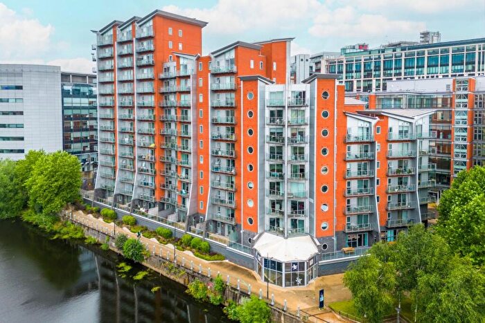 2 Bedroom Apartment To Rent In Whitehall Quay, Neville Street, Leeds City Centre, LS1