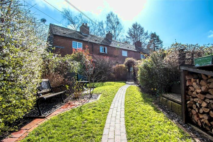 1 Bedroom Terraced House For Sale In Finstall Road, Finstall, Bromsgrove, Worcestershire, B60