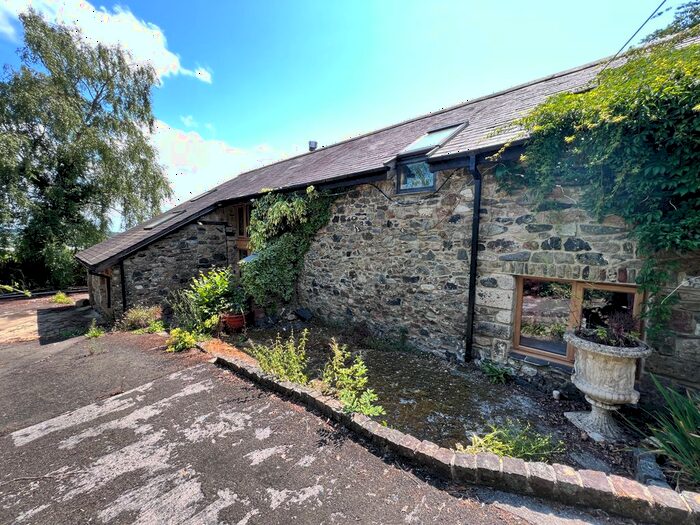 4 Bedroom Detached House For Sale In Scorriton, Buckfastleigh, TQ11