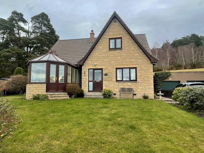 4 Bedroom Detached House For Sale In Kirkside, Rafford, IV36