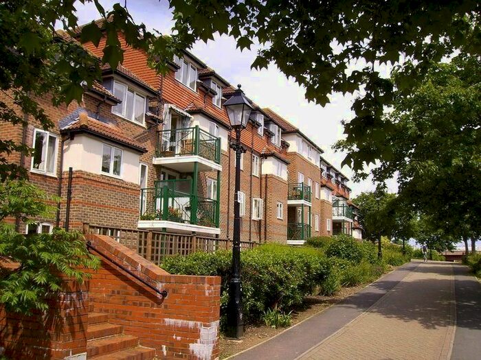 1 Bedroom Property To Rent In Dellers Wharf, Taunton, TA1