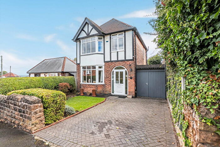 3 Bedroom Detached House For Sale In Avondale Road, Carlton, NG4