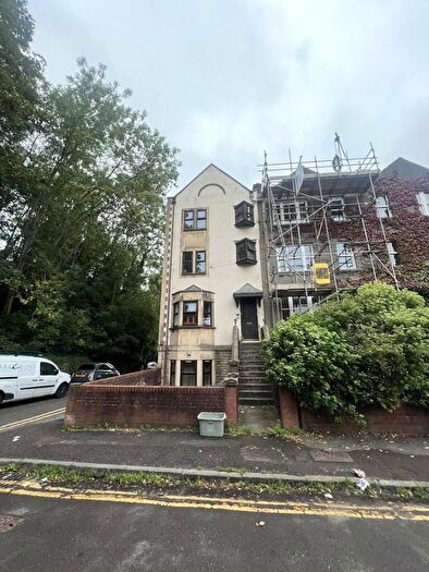 2 Bedroom Apartment To Rent In Eastfield Road, Cotham, Bristol, Somerset, BS6