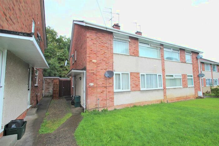 2 Bedroom Property To Rent In Gainsborough Road, Keynsham, Bristol BS31