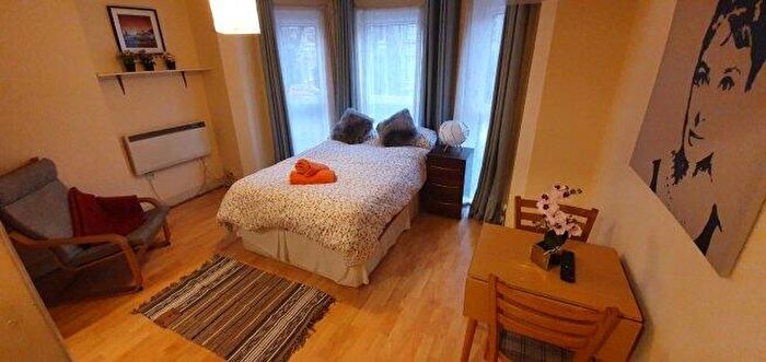 Studio To Rent In Saint Pauls Avenue, NW2