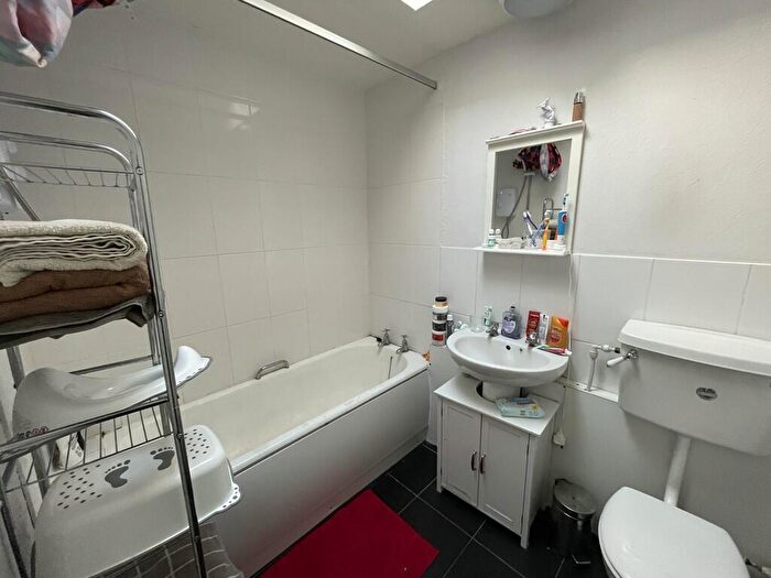 2 Bedroom Apartment To Rent In Winn Street, Lincoln, LN2