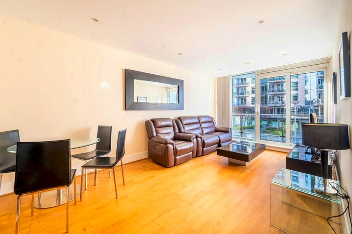 2 Bedroom Flat To Rent In Battersea Reach, Battersea, London, SW18