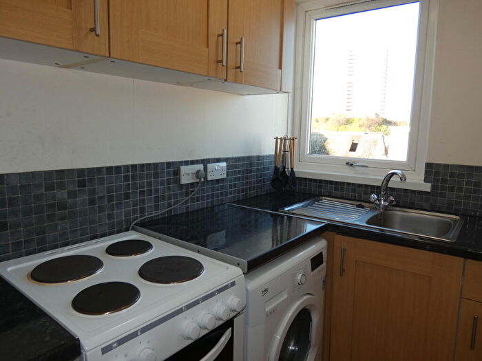 1 Bedroom Flat For Sale In Commerce Street, Aberdeen, AB11