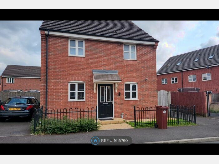 3 Bedroom Detached House To Rent In Cardrona Street, Manchester, M18