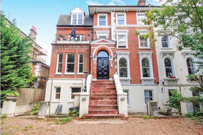 1 Bedroom Flat To Rent In Southend Road, Beckenham, BR3