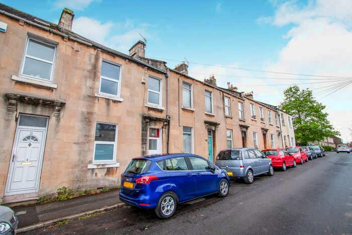 4 Bedroom Terraced House To Rent In Caledonian Road, Bath, BA2