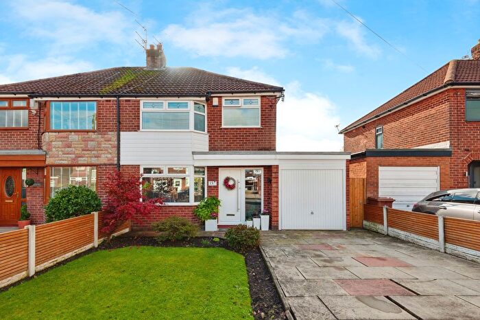 3 Bedroom Semi-Detached House For Sale In Windermere Road, Haydock, St. Helens, Merseyside, WA11