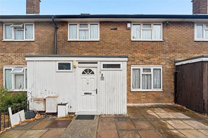 7 Bedroom Terraced House For Sale In Kent Street, London, E13