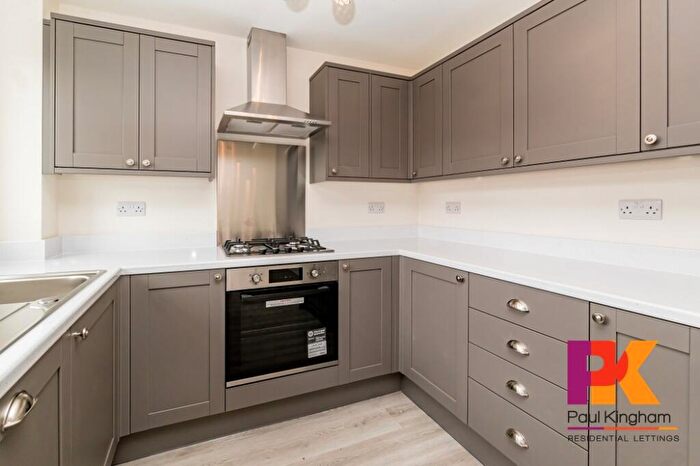 3 Bedroom Semi Detached House To Rent In Jarry Court, Marlow, SL7