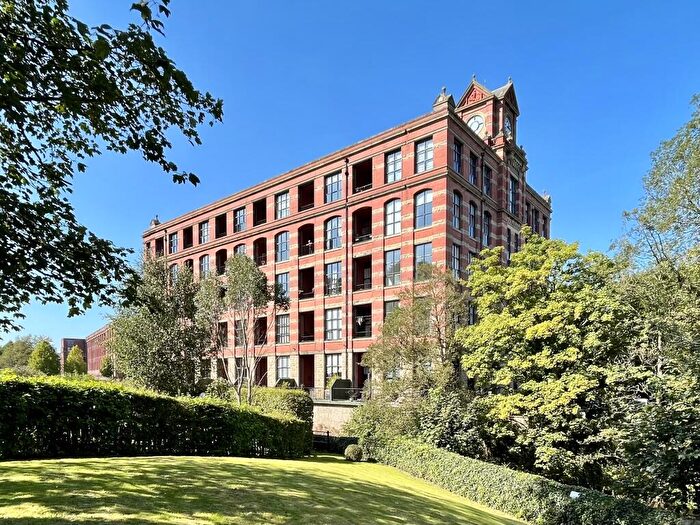 2 Bedroom Flat For Sale In Brook Mill, Eagley, Bolton, BL7