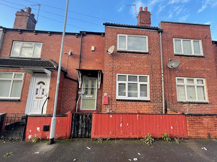 2 Bedroom Terraced House To Rent In Hares Terrace, Leeds, West Yorkshire, LS8